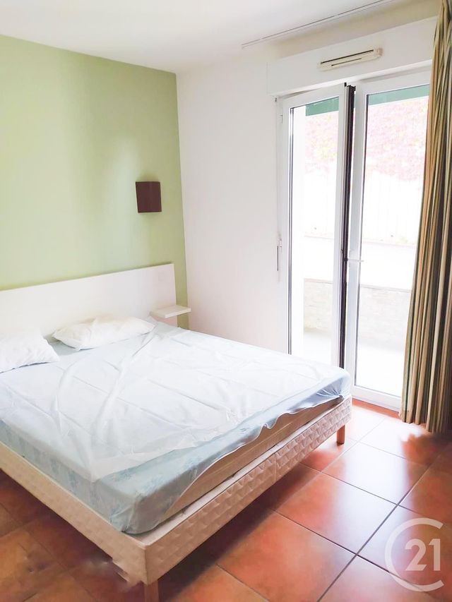Afficher la photo en grand Appartement F2 à vendre - 2 pièces - 33.12 m2 - ST JEAN DE LUZ - 64 - AQUITAINE - Century 21 Belharra