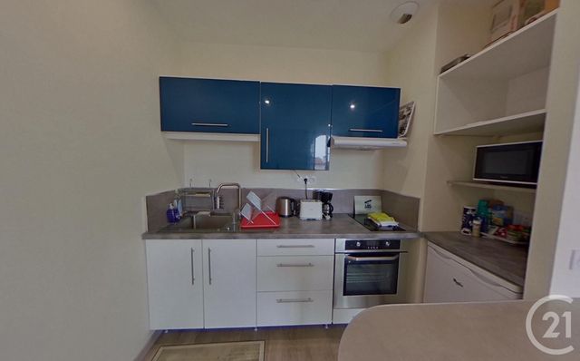 Afficher la photo en grand Studio à vendre - 1 pièce - 27.0 m2 - ST JEAN DE LUZ - 64 - AQUITAINE - Century 21 Belharra