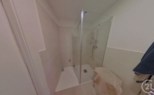 Afficher la photo en grand Appartement T4 à louer - 4 pièces - 94.0 m2 - ST JEAN DE LUZ - 64 - AQUITAINE - Century 21 Belharra