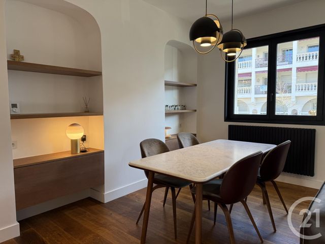 Appartement F3 à vendre - 4 pièces - 81.5 m2 - ST JEAN DE LUZ - 64 - AQUITAINE - Century 21 Belharra