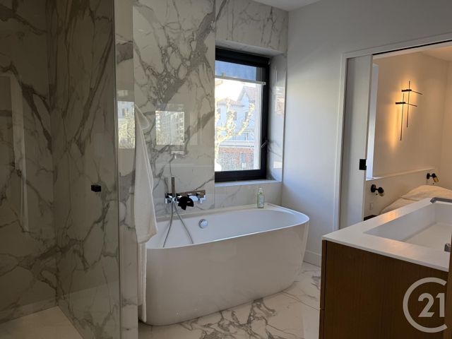 Appartement F3 à vendre - 4 pièces - 81.5 m2 - ST JEAN DE LUZ - 64 - AQUITAINE - Century 21 Belharra