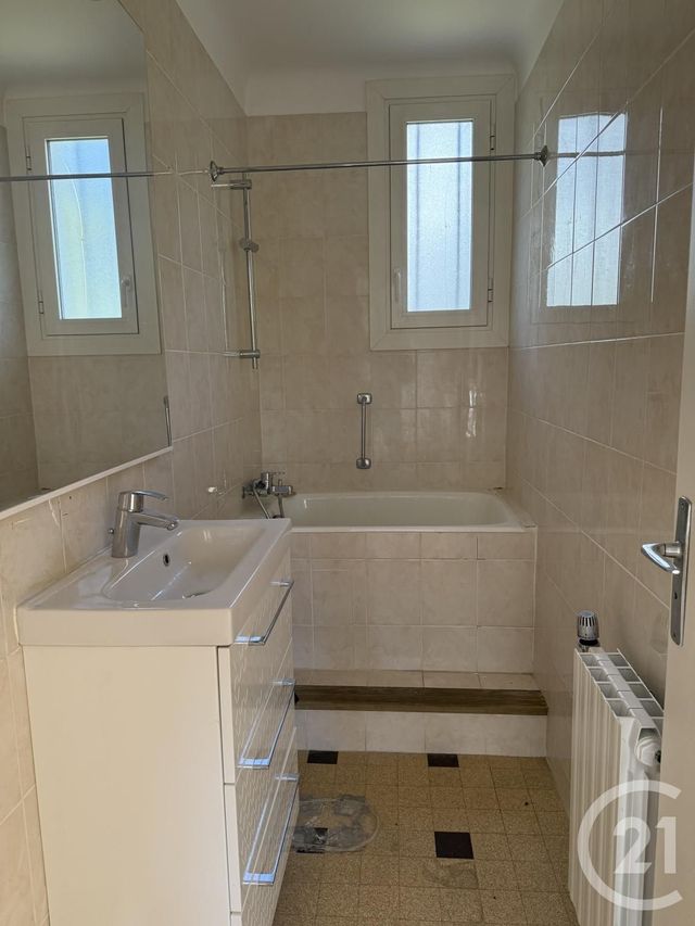 maison à vendre - 5 pièces - 82.9 m2 - ST JEAN DE LUZ - 64 - AQUITAINE - Century 21 Belharra