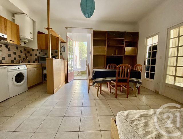 Appartement F1 à vendre - 2 pièces - 28.64 m2 - ST JEAN DE LUZ - 64 - AQUITAINE - Century 21 Belharra