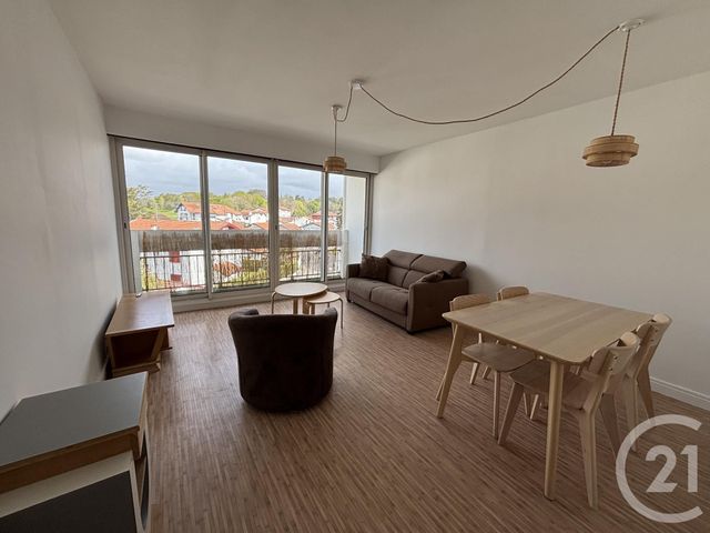 Appartement à louer CIBOURE