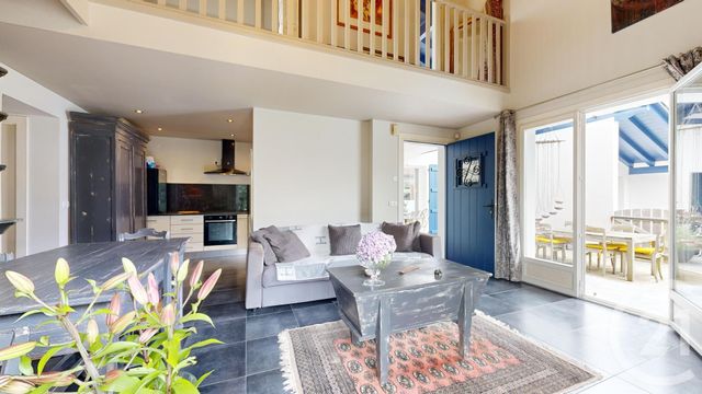 maison à vendre - 8 pièces - 166.0 m2 - ST JEAN DE LUZ - 64 - AQUITAINE - Century 21 Belharra