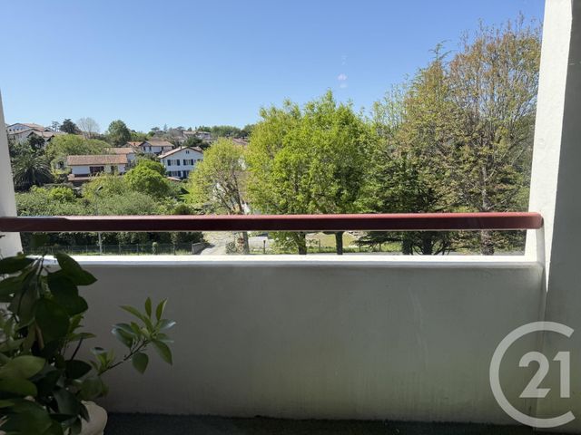Appartement T3 à vendre - 3 pièces - 65.4 m2 - ST JEAN DE LUZ - 64 - AQUITAINE - Century 21 Belharra