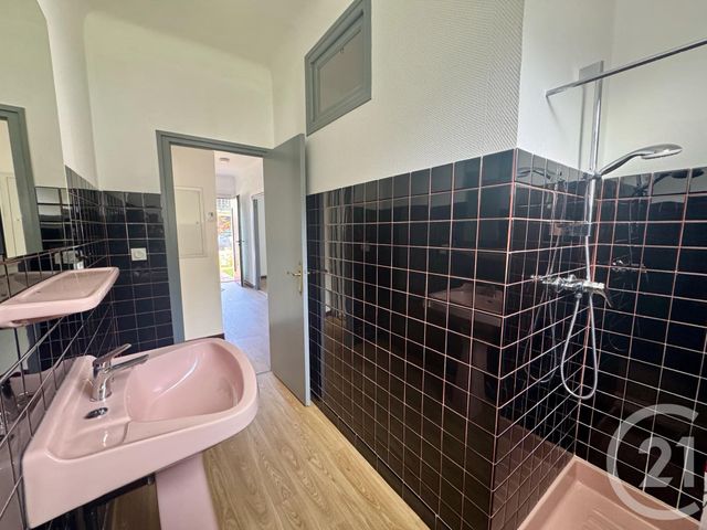 Appartement F3 à louer - 3 pièces - 73.06 m2 - ST JEAN DE LUZ - 64 - AQUITAINE - Century 21 Belharra