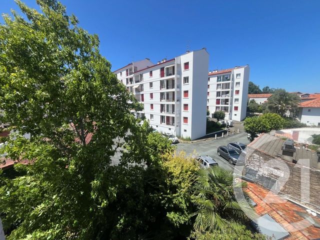Appartement T2 à vendre - 2 pièces - 33.06 m2 - CIBOURE - 64 - AQUITAINE - Century 21 Belharra