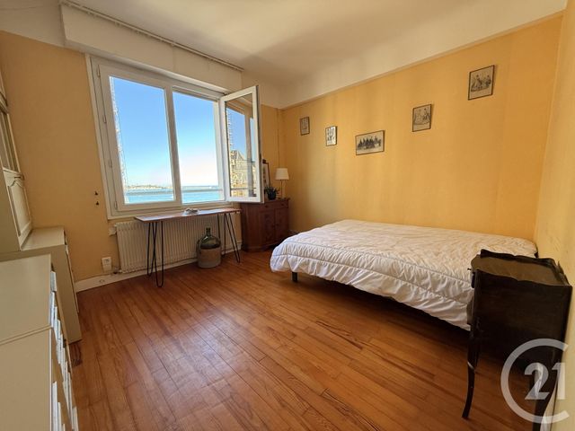 Afficher la photo en grand Appartement F3 à vendre - 3 pièces - 56.08 m2 - ST JEAN DE LUZ - 64 - AQUITAINE - Century 21 Belharra