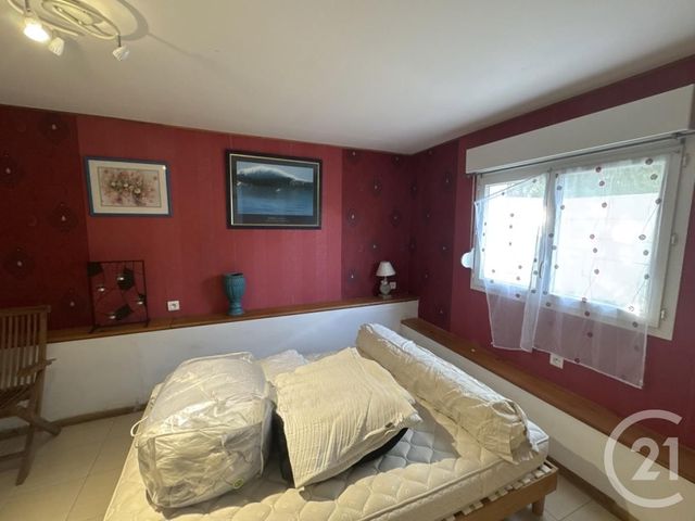 Afficher la photo en grand Appartement F2 bis à louer - 3 pièces - 46.97 m2 - ST JEAN DE LUZ - 64 - AQUITAINE - Century 21 Belharra