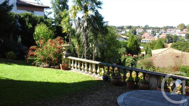 Appartement F2 bis à louer - 2 pièces - 46.97 m2 - ST JEAN DE LUZ - 64 - AQUITAINE - Century 21 Belharra