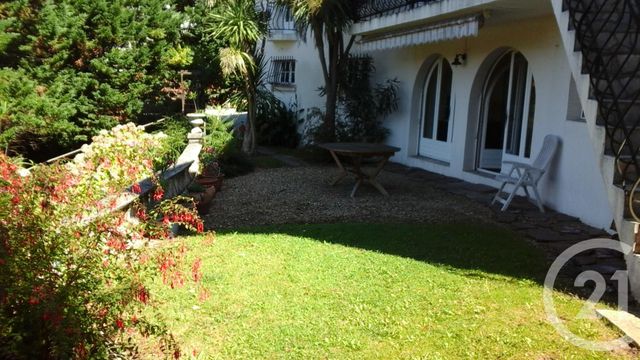 Appartement F2 bis à louer - 2 pièces - 46.97 m2 - ST JEAN DE LUZ - 64 - AQUITAINE - Century 21 Belharra