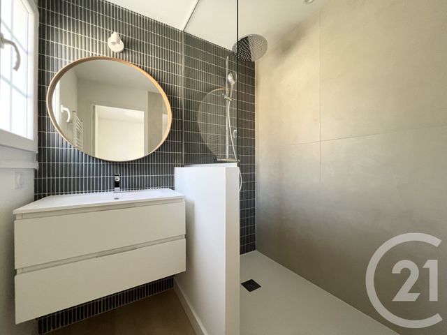 Appartement T4 à vendre - 4 pièces - 120.08 m2 - ST JEAN DE LUZ - 64 - AQUITAINE - Century 21 Belharra