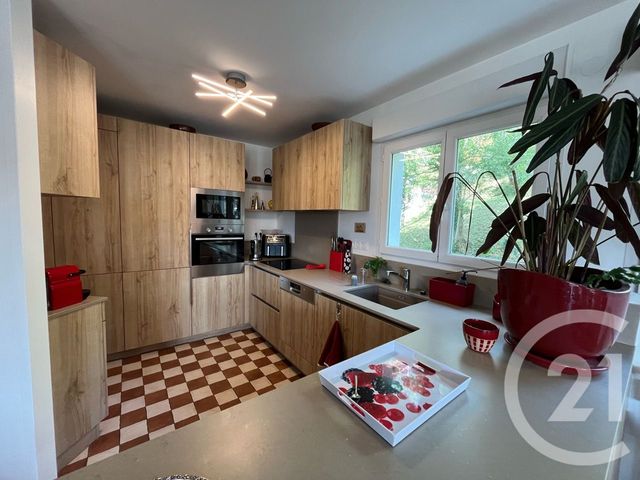 Afficher la photo en grand Appartement T4 à vendre - 4 pièces - 92.97 m2 - ST JEAN DE LUZ - 64 - AQUITAINE - Century 21 Belharra