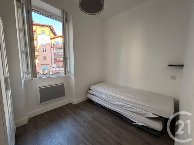 Appartement à vendre - 3 pièces - 38.8 m2 - ST JEAN DE LUZ - 64 - AQUITAINE - Century 21 Belharra