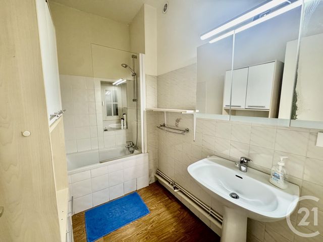 Appartement F2 bis à louer - 2 pièces - 61.4 m2 - ST JEAN DE LUZ - 64 - AQUITAINE - Century 21 Belharra