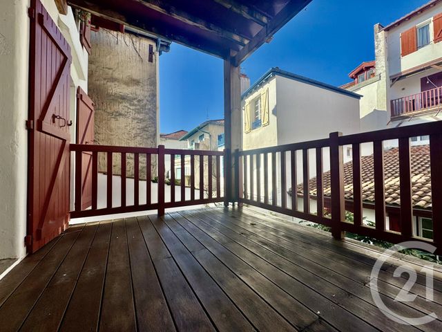 Appartement F2 bis à louer - 2 pièces - 61.4 m2 - ST JEAN DE LUZ - 64 - AQUITAINE - Century 21 Belharra