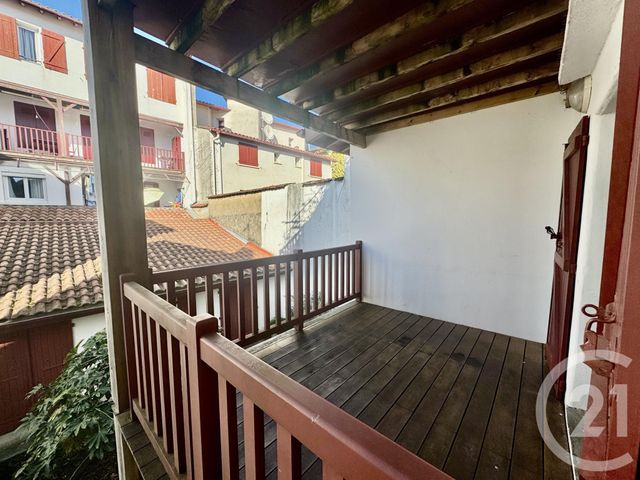Appartement F2 bis à louer - 2 pièces - 61.4 m2 - ST JEAN DE LUZ - 64 - AQUITAINE - Century 21 Belharra