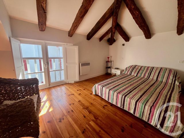 Appartement à vendre - 3 pièces - 61.78 m2 - ST JEAN DE LUZ - 64 - AQUITAINE - Century 21 Belharra