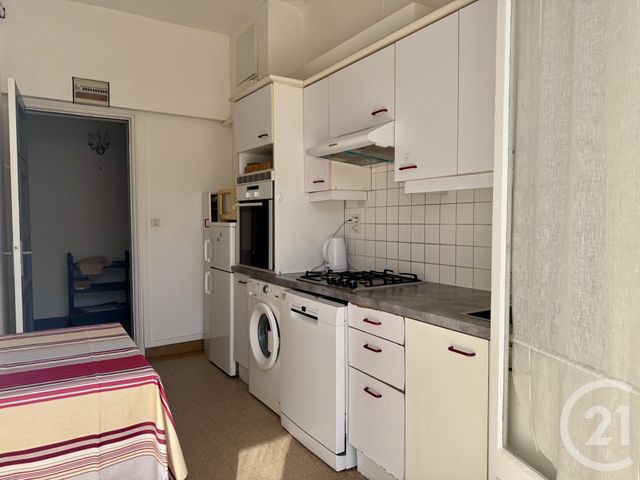 Appartement à louer - 3 pièces - 80.5 m2 - ST JEAN DE LUZ - 64 - AQUITAINE - Century 21 Belharra
