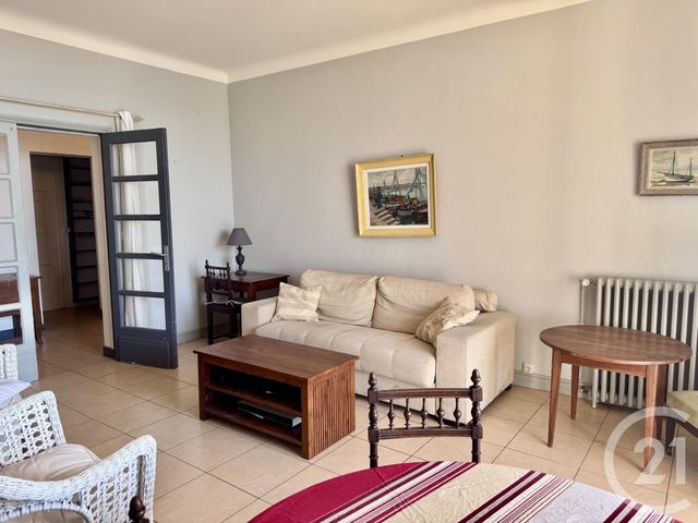 Appartement à louer - 3 pièces - 80.5 m2 - ST JEAN DE LUZ - 64 - AQUITAINE - Century 21 Belharra