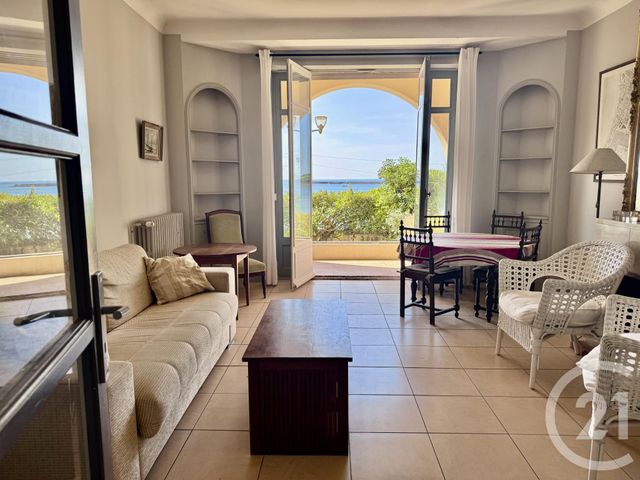 Appartement à louer - 3 pièces - 80.5 m2 - ST JEAN DE LUZ - 64 - AQUITAINE - Century 21 Belharra