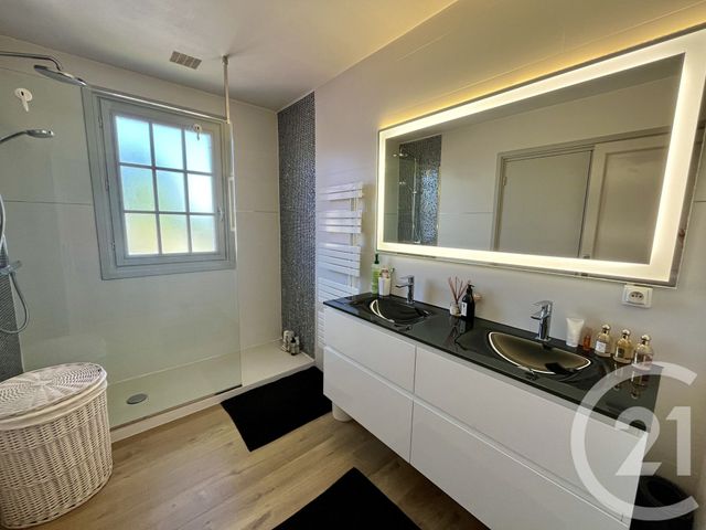 Appartement à vendre - 4 pièces - 130.6 m2 - URRUGNE - 64 - AQUITAINE - Century 21 Belharra