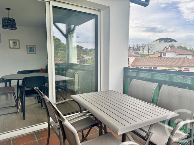 Appartement T2 à louer - 2 pièces - 41.9 m2 - ST JEAN DE LUZ - 64 - AQUITAINE - Century 21 Belharra