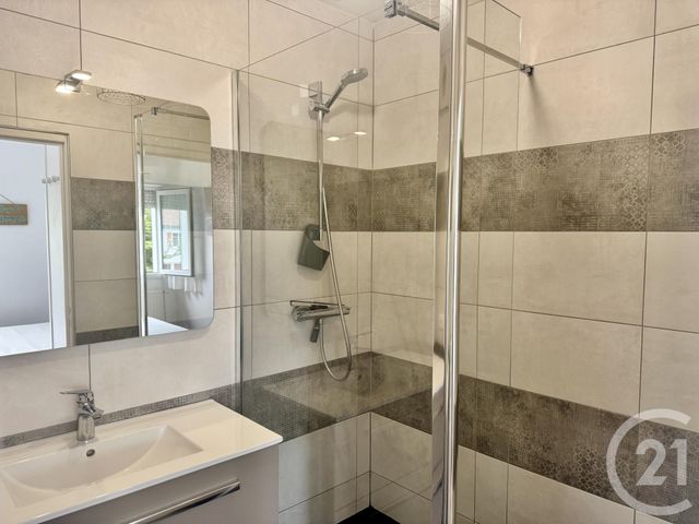 Appartement T2 à louer - 2 pièces - 41.9 m2 - ST JEAN DE LUZ - 64 - AQUITAINE - Century 21 Belharra