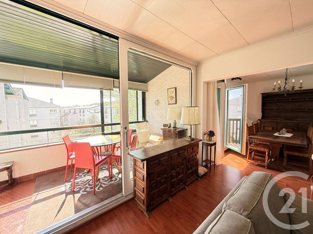Appartement F6 à vendre - 6 pièces - 95.44 m2 - ST JEAN DE LUZ - 64 - AQUITAINE - Century 21 Belharra