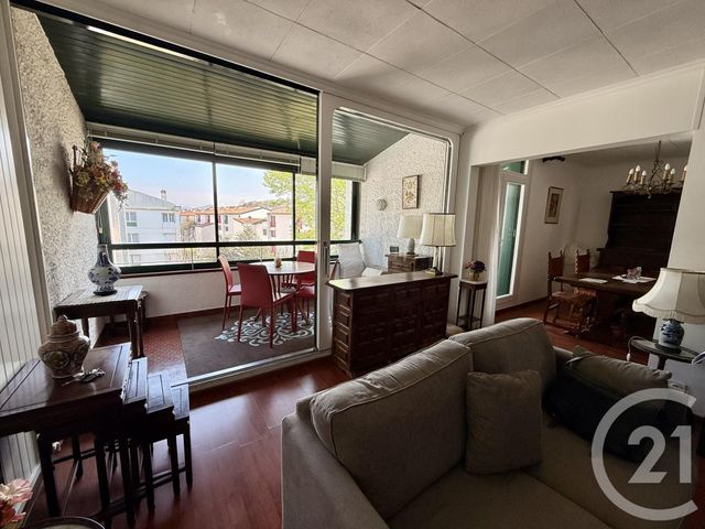 Appartement F6 à vendre - 6 pièces - 95.44 m2 - ST JEAN DE LUZ - 64 - AQUITAINE - Century 21 Belharra