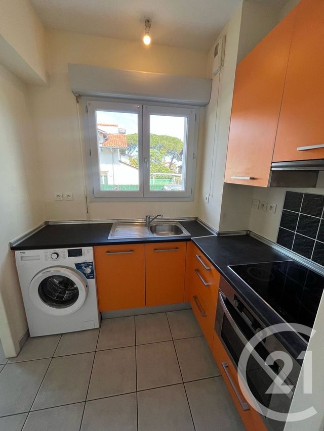 Appartement à louer - 2 pièces - 38.0 m2 - HENDAYE - 64 - AQUITAINE - Century 21 Belharra
