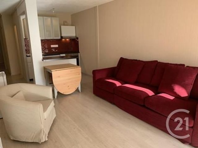 Appartement T2 à louer - 2 pièces - 40.02 m2 - ST JEAN DE LUZ - 64 - AQUITAINE - Century 21 Belharra