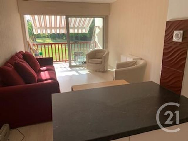 Appartement T2 à louer - 2 pièces - 40.02 m2 - ST JEAN DE LUZ - 64 - AQUITAINE - Century 21 Belharra