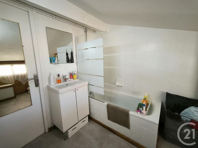 Appartement à louer - 4 pièces - 63.36 m2 - ST JEAN DE LUZ - 64 - AQUITAINE - Century 21 Belharra