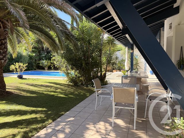 maison à vendre - 6 pièces - 158.0 m2 - ST JEAN DE LUZ - 64 - AQUITAINE - Century 21 Belharra