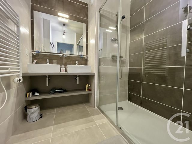 Appartement F3 à louer - 3 pièces - 69.63 m2 - ST JEAN DE LUZ - 64 - AQUITAINE - Century 21 Belharra