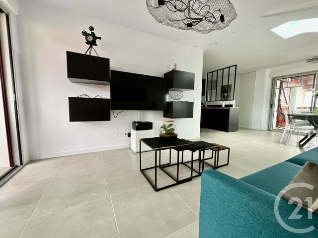 Appartement F3 à louer - 3 pièces - 69.63 m2 - ST JEAN DE LUZ - 64 - AQUITAINE - Century 21 Belharra