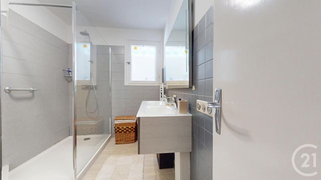 Appartement F4 à vendre - 4 pièces - 101.5 m2 - CIBOURE - 64 - AQUITAINE - Century 21 Belharra