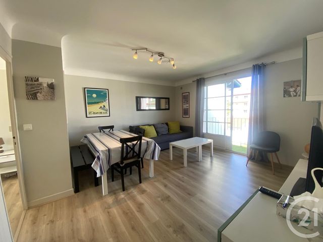 Appartement à louer - 3 pièces - 60.97 m2 - ST JEAN DE LUZ - 64 - AQUITAINE - Century 21 Belharra