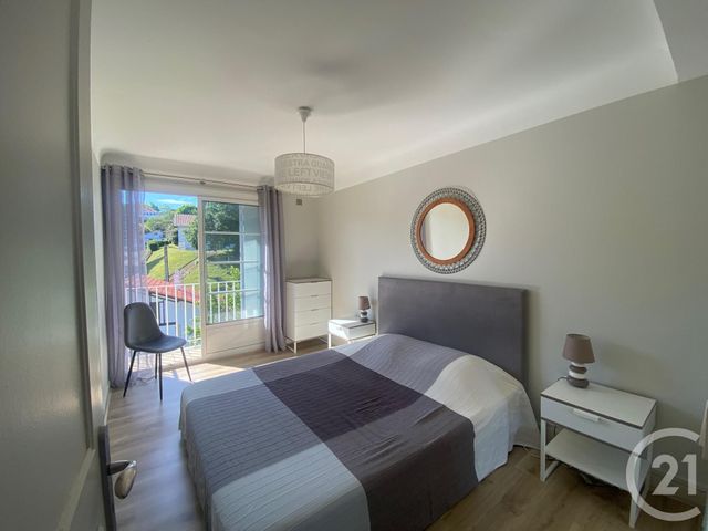 Appartement à louer - 3 pièces - 60.97 m2 - ST JEAN DE LUZ - 64 - AQUITAINE - Century 21 Belharra