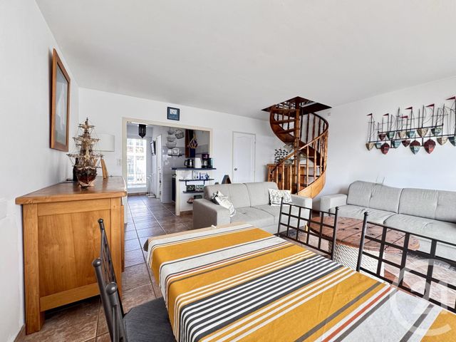 Appartement Duplex à louer - 3 pièces - 37.2 m2 - ST JEAN DE LUZ - 64 - AQUITAINE - Century 21 Belharra
