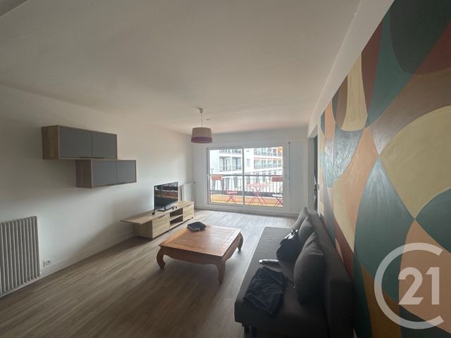Appartement T2 à louer - 2 pièces - 59.63 m2 - ST JEAN DE LUZ - 64 - AQUITAINE - Century 21 Belharra